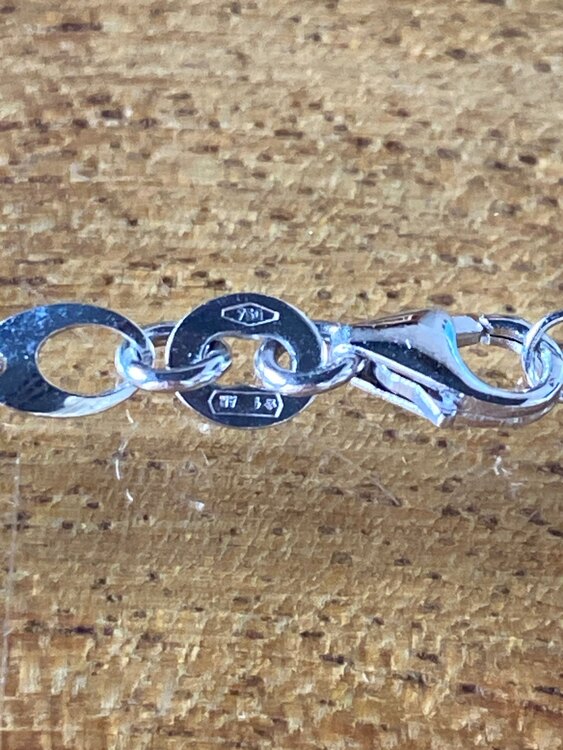 ウノアエレネックレス（金・貴金属）の商品画像 - 査定依頼日：2025年4月8日 - 最高査定価格：108,000円