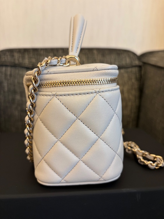 シャネル　ヴァニティバッグ（ブランドバッグ）の商品画像 - 査定依頼日：2025年9月29日 - 最高査定価格：350,000円