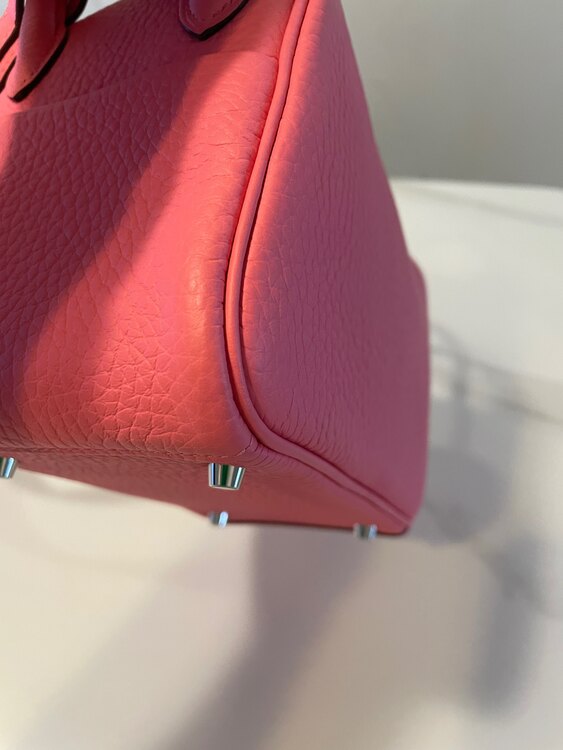 ミニリンディ（ブランドバッグ）の商品画像 - 査定依頼日：2025年3月17日 - 最高査定価格：850,000円