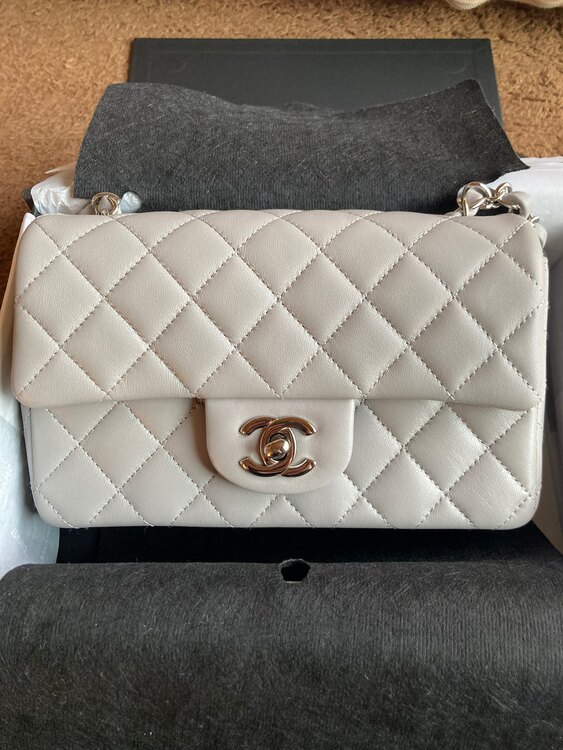 CHANELミニマトラッセ（ブランドバッグ）の商品画像 - 査定依頼日：2025年5月11日 - 最高査定価格：650,000円