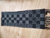 FENDI マフラー ズッカ柄 市松模様（ブランド財布・小物）の商品画像 - 査定依頼日：2022年1月19日 - 最高査定価格：1,600円