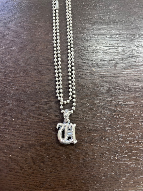 initial pendant "U"（古着・ファッション）の商品画像 - 査定依頼日：2026年1月28日 - 最高査定価格：65,000円