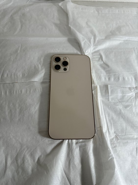 iPhone12pro 256GB（スマホ）の商品画像 - 査定依頼日：2023年3月7日 - 最高査定価格：68,000円