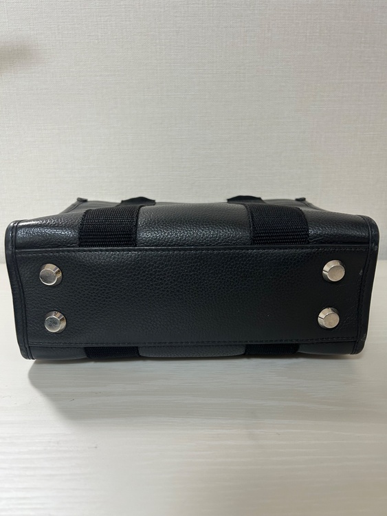 バレンシアガ  （ブランドバッグ）の商品画像 - 査定依頼日：2026年4月15日 - 最高査定価格：70,000円