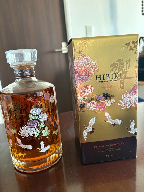 花鳥風月17（お酒）の商品画像 - 査定依頼日：2026年1月5日 - 最高査定価格：160,000円