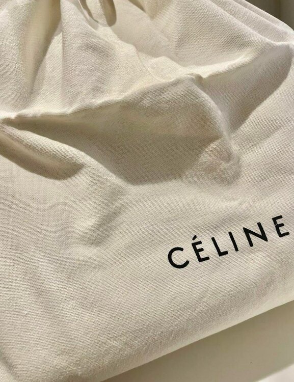 セリーヌ  （ブランドバッグ）の商品画像 - 査定依頼日：2025年4月21日 - 最高査定価格：120,000円