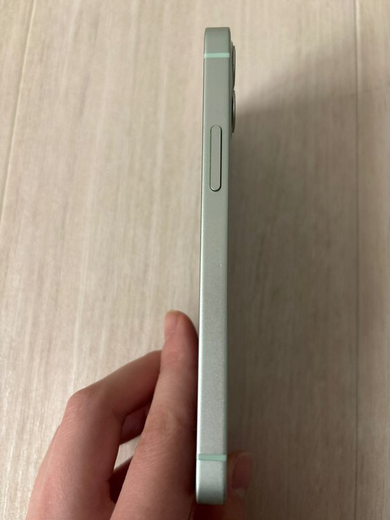 iPhone 12 mini 64GB Softbank（スマホ）の商品画像 - 査定依頼日：2025年5月17日 - 最高査定価格：14,000円