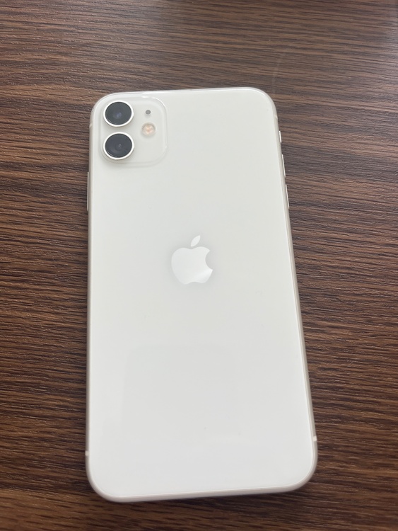 iPhone iPhone11 64GB docomo（スマホ）の商品画像 - 査定依頼日：2026年8月3日 - 最高査定価格：19,000円