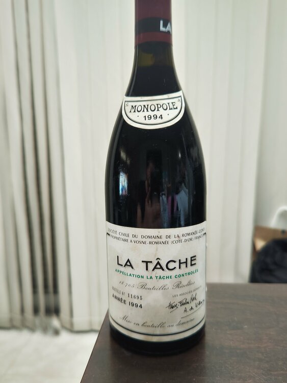 ワイン ラ・ターシュ （お酒）の商品画像 - 査定依頼日：2026年5月6日 - 最高査定価格：460,000円