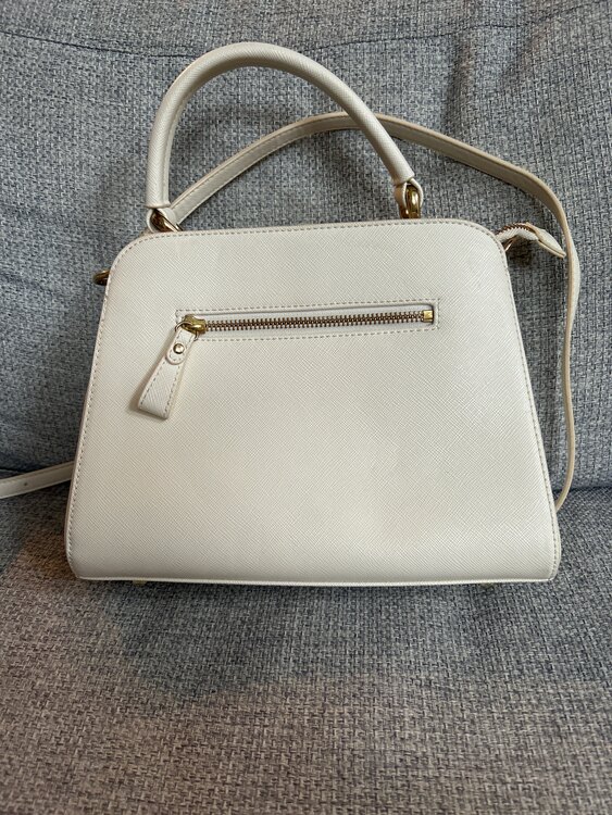 サマンサ白（ブランドバッグ）の商品画像 - 査定依頼日：2025年4月1日 - 最高査定価格：100,000円