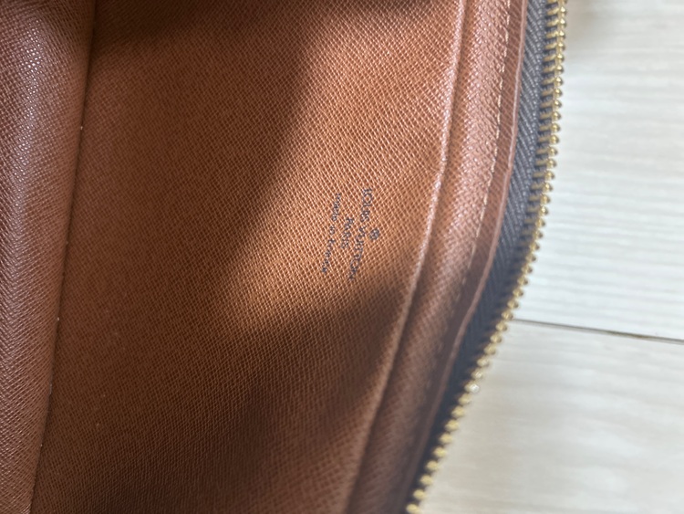 ルイヴィトン モノグラム （ブランドバッグ）の商品画像 - 査定依頼日：2025年6月29日 - 最高査定価格：30,000円