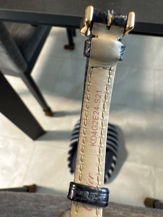 カルティエ ベニュワール （高級時計）の商品画像 - 査定依頼日：2025年6月15日 - 最高査定価格：1,500,000円