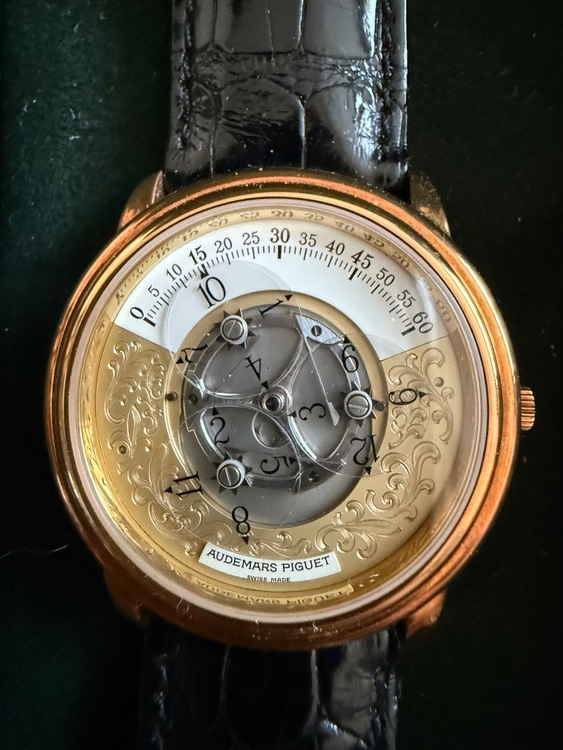オーデマピゲ その他 BA5720/00（高級時計）の商品画像 - 査定依頼日：2025年8月5日 - 最高査定価格：4,500,000円