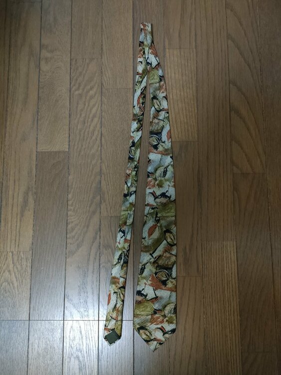 LANVIN（古着・ファッション）の商品画像 - 査定依頼日：2026年4月30日