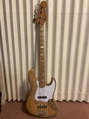 jazz bass 1974（ピアノ・楽器・PA機材）の商品画像 - 査定依頼日：2026年5月24日 - 最高査定価格：250,000円