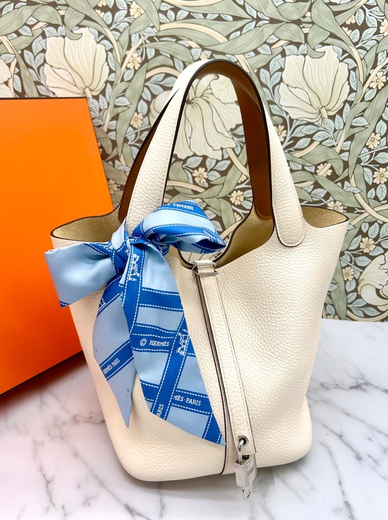 ピコタンロックmm（ブランドバッグ）の商品画像 - 査定依頼日：2026年2月20日 - 最高査定価格：500,000円