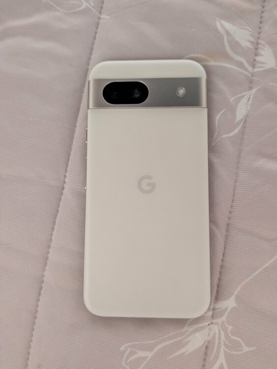 Pixel Pixel 8aシリーズ au（スマホ）の商品画像 - 査定依頼日：2026年8月29日 - 最高査定価格：25,000円