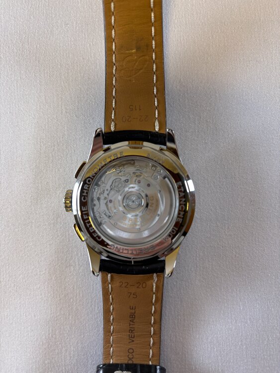 ブライトリング その他 premier B01 Chronograph 42 330548（高級時計）の商品画像 - 査定依頼日：2025年4月2日 - 最高査定価格：540,000円