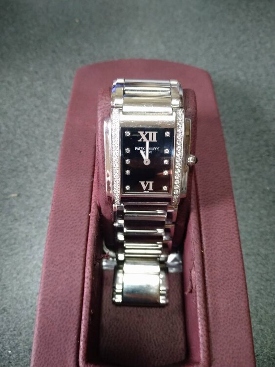 パテックフィリップ トゥエンティーフォー 4910/10A-001（高級時計）の商品画像 - 査定依頼日：2025年4月13日 - 最高査定価格：1,350,000円
