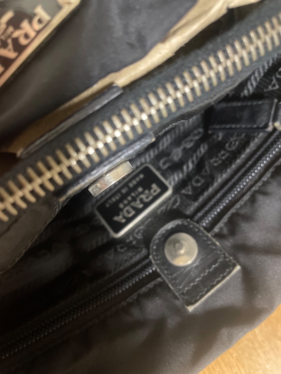 プラダナイロンバック（ブランドバッグ）の商品画像 - 査定依頼日：2026年3月18日 - 最高査定価格：50,000円