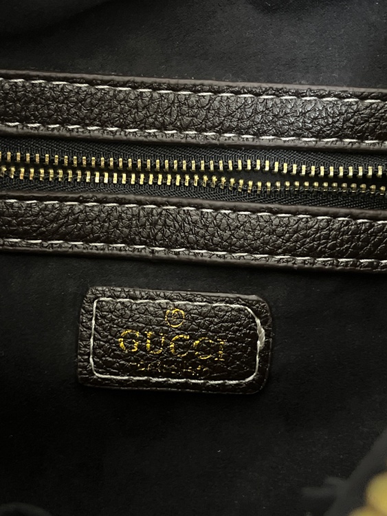 グッチ  （ブランドバッグ）の商品画像 - 査定依頼日：2026年3月26日 - 最高査定価格：15,000円