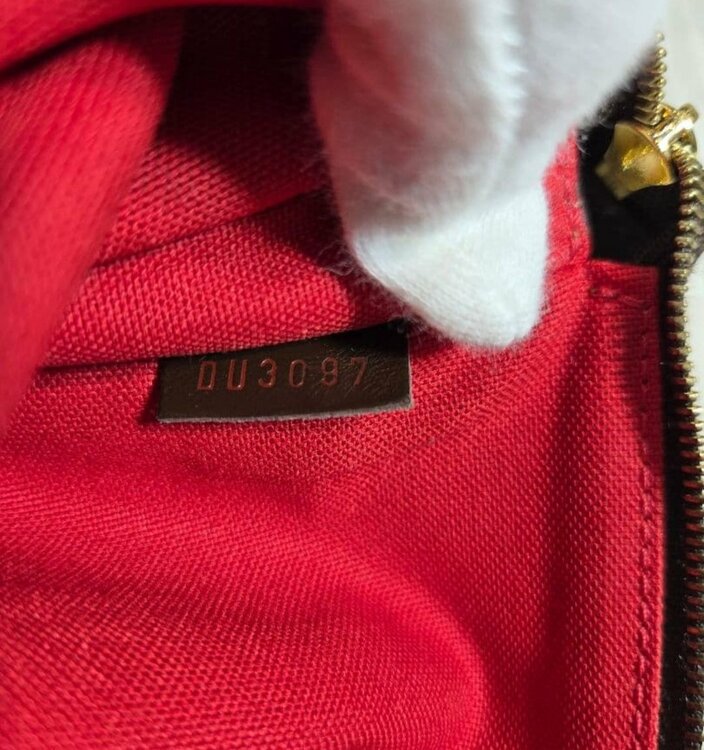 ルイヴィトン ダミエ （ブランドバッグ）の商品画像 - 査定依頼日：2026年4月13日 - 最高査定価格：130,000円