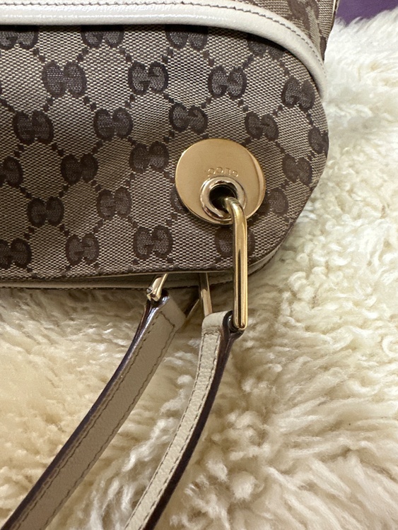 グッチ  （ブランドバッグ）の商品画像 - 査定依頼日：2026年1月20日 - 最高査定価格：40,000円