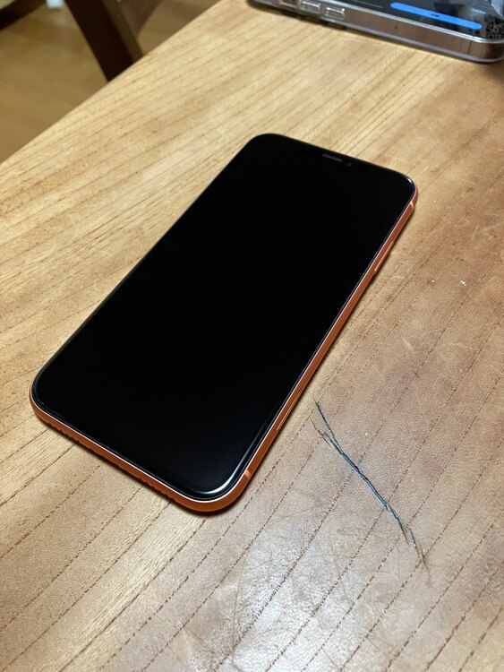 コーラルピンク（スマホ）の商品画像 - 査定依頼日：2025年4月14日 - 最高査定価格：16,000円