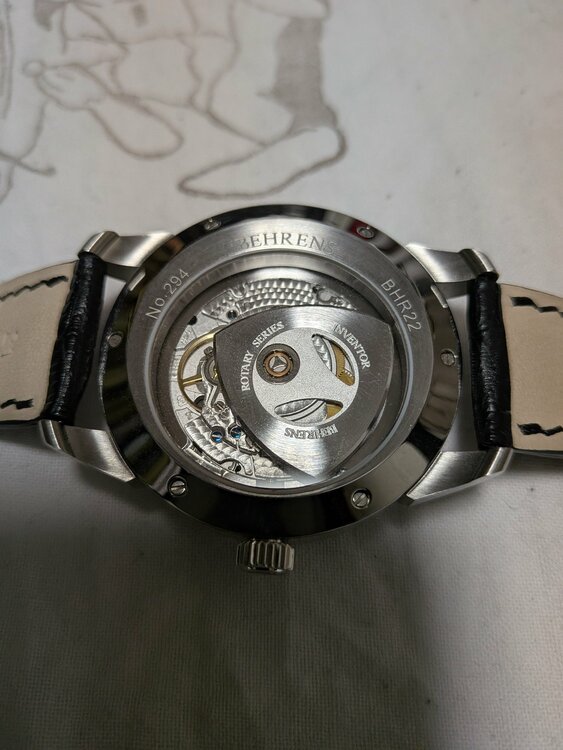 BEHRENS　ROTARY　BLACK（高級時計）の商品画像 - 査定依頼日：2026年2月9日 - 最高査定価格：300,000円