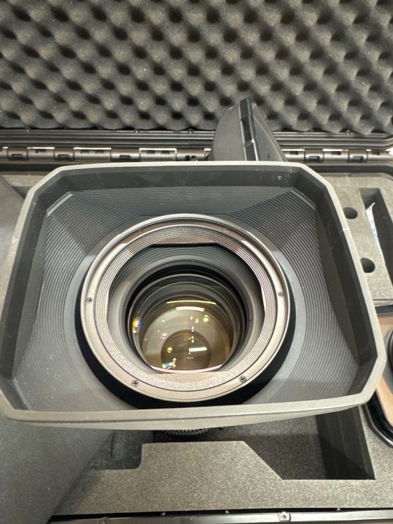 【美品】FUJINON MK18-55mm T2.9 / Eマウント シネマズー（カメラ）の商品画像 - 査定依頼日：2026年4月19日 - 最高査定価格：200,000円