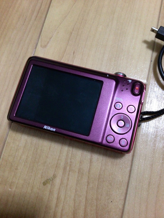 Nikon coolpix s3500（カメラ）の商品画像 - 査定依頼日：2026年6月22日 - 最高査定価格：10,000円