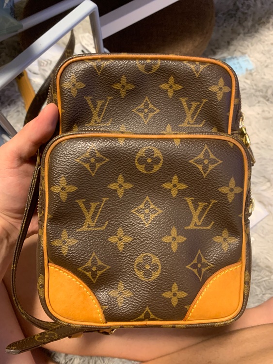 アマゾン　TH0034（ブランドバッグ）の商品画像 - 査定依頼日：2025年9月17日 - 最高査定価格：70,000円