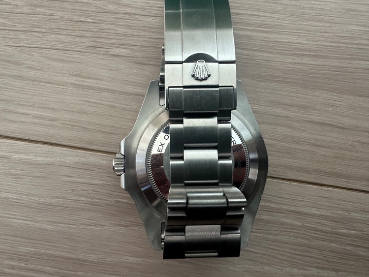 ロレックス シードゥエラー 12660（高級時計）の商品画像 - 査定依頼日：2025年8月24日 - 最高査定価格：2,100,000円