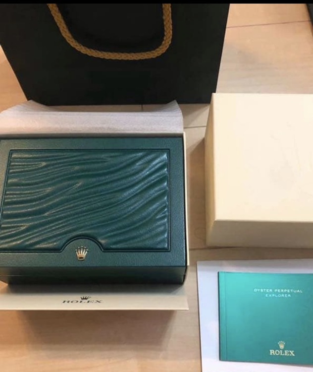 ロレックス エクスプローラー （高級時計）の商品画像 - 査定依頼日：2025年12月13日 - 最高査定価格：1,480,000円
