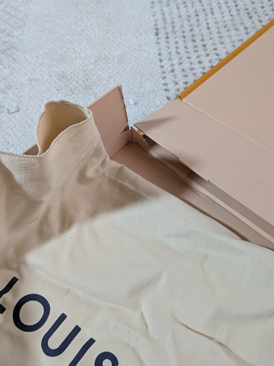 ルイヴィトン モノグラム（ブランドバッグ）の商品画像 - 査定依頼日：2026年6月17日 - 最高査定価格：155,000円