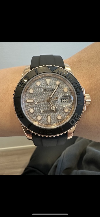 ロレックス ヨットマスター 12665（高級時計）の商品画像 - 査定依頼日：2025年12月12日 - 最高査定価格：6,400,000円