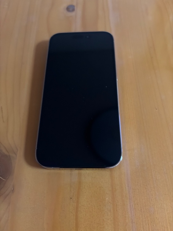 iPhone14proゴールド（スマホ）の商品画像 - 査定依頼日：2026年1月8日 - 最高査定価格：70,000円