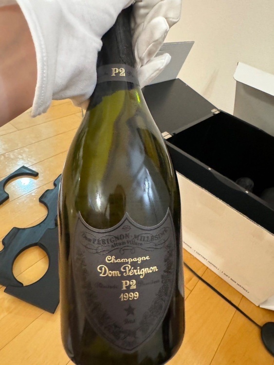 シャンパン ドン・ペリニヨン （お酒）の商品画像 - 査定依頼日：2025年7月17日 - 最高査定価格：150,000円