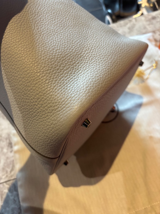 ピコタンmm（ブランドバッグ）の商品画像 - 査定依頼日：2026年1月14日 - 最高査定価格：440,000円