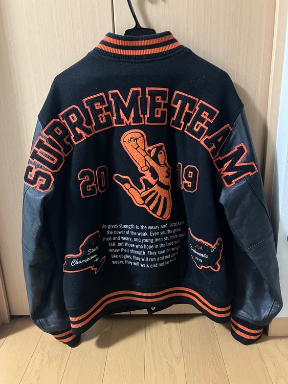 Supreme Team Varsity Jacket "Black"（古着・ファッション）の商品画像 - 査定依頼日：2025年12月28日 - 最高査定価格：40,000円