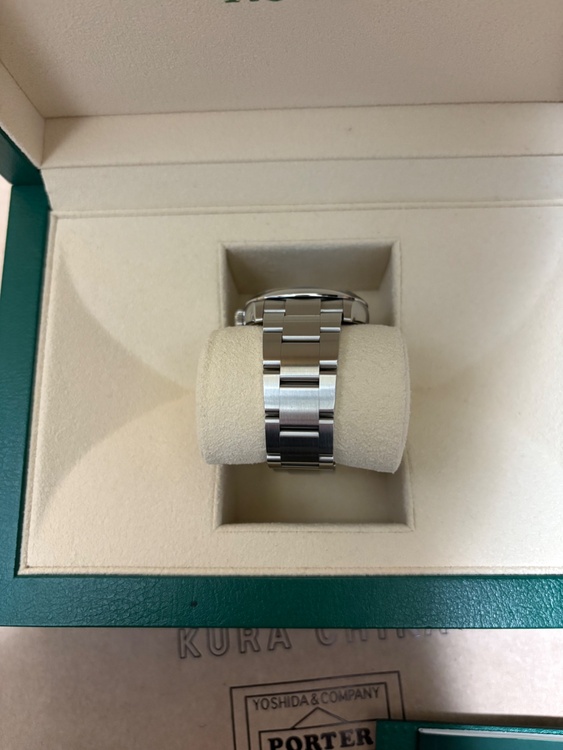 ロレックス パーペチュアル 1260000（高級時計）の商品画像 - 査定依頼日：2026年1月9日 - 最高査定価格：2,350,000円