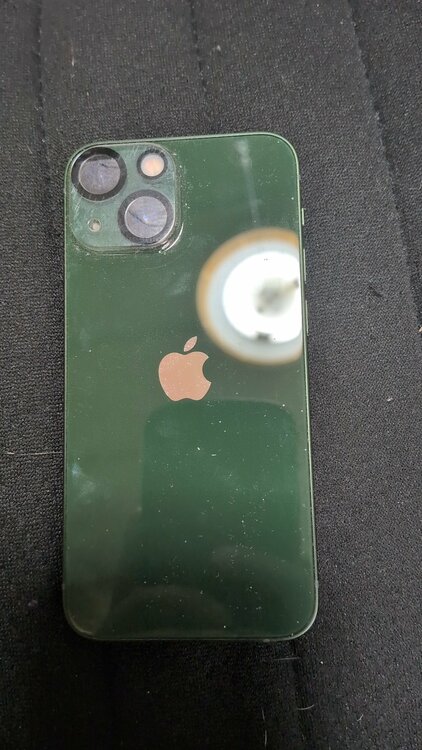iPhone iPhone 13 mini 256GB au（スマホ）の商品画像 - 査定依頼日：2026年5月28日 - 最高査定価格：35,000円