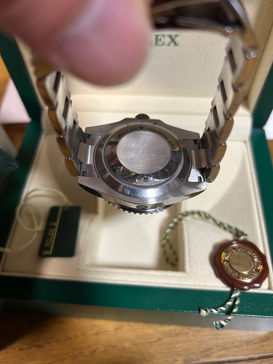 ロレックス シードゥエラー 11660（高級時計）の商品画像 - 査定依頼日：2025年12月14日 - 最高査定価格：1,800,000円