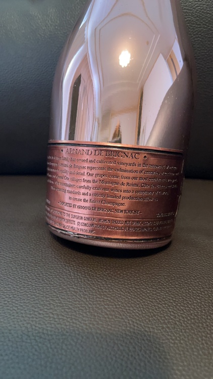 アルマンドピンク（お酒）の商品画像 - 査定依頼日：2026年1月17日 - 最高査定価格：40,000円