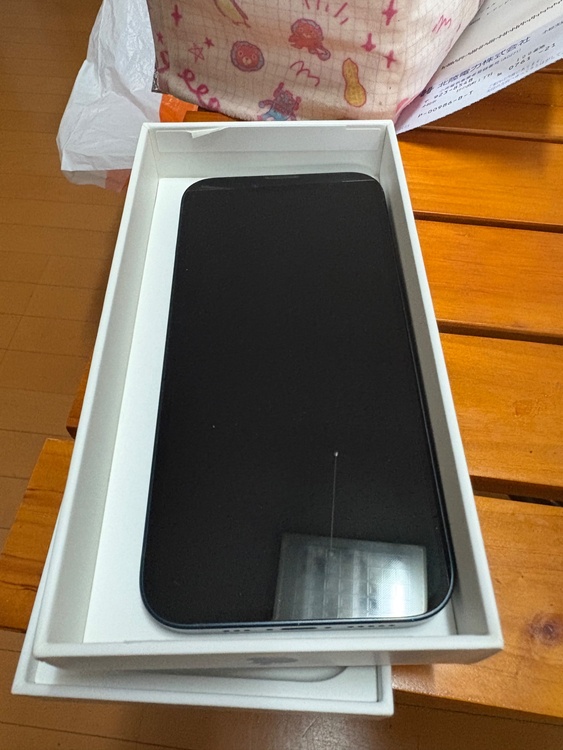 iPhone 13 128GB SIMフリー（スマホ）の商品画像 - 査定依頼日：2026年4月19日 - 最高査定価格：36,000円