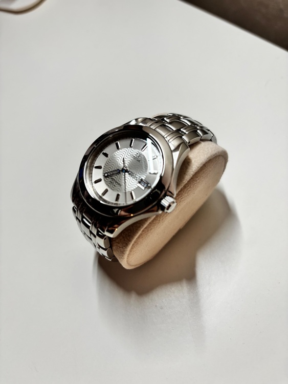 オメガ シーマスター 2511.3（高級時計）の商品画像 - 査定依頼日：2025年10月13日 - 最高査定価格：110,000円