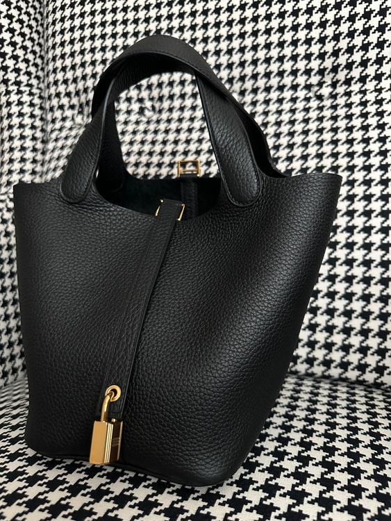 エルメス ピコタン （ブランドバッグ）の商品画像 - 査定依頼日：2025年12月9日 - 最高査定価格：570,000円