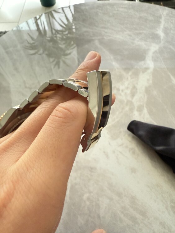 ロレックス サブマリーナー 126613l（高級時計）の商品画像 - 査定依頼日：2025年2月25日 - 最高査定価格：2,450,000円