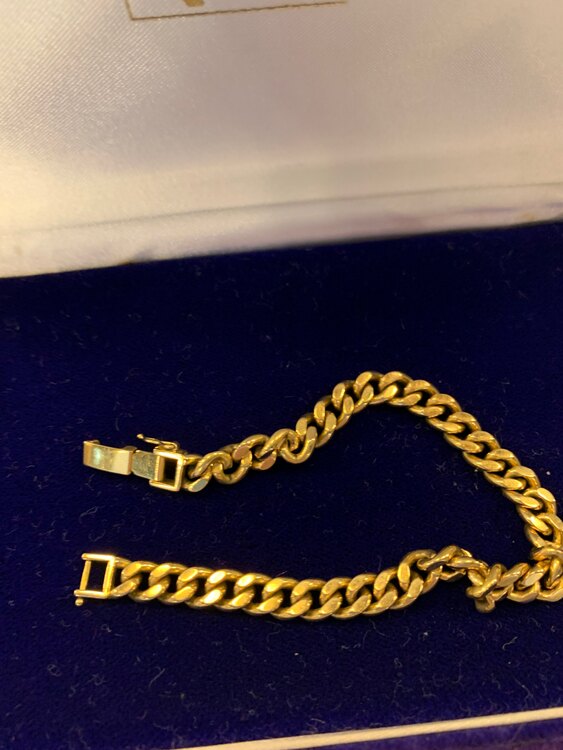 ダイヤ　金　パール（金・貴金属）の商品画像 - 査定依頼日：2025年2月13日 - 最高査定価格：300,000円