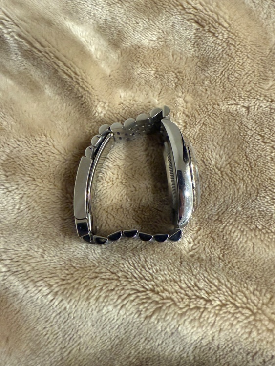 ロレックス デイトジャスト 12623（高級時計）の商品画像 - 査定依頼日：2026年2月4日 - 最高査定価格：2,050,000円